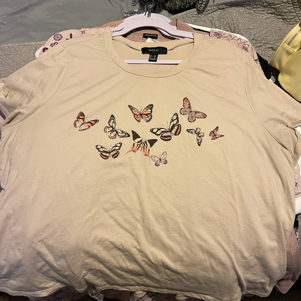 Retro style butterfly top forever 21+